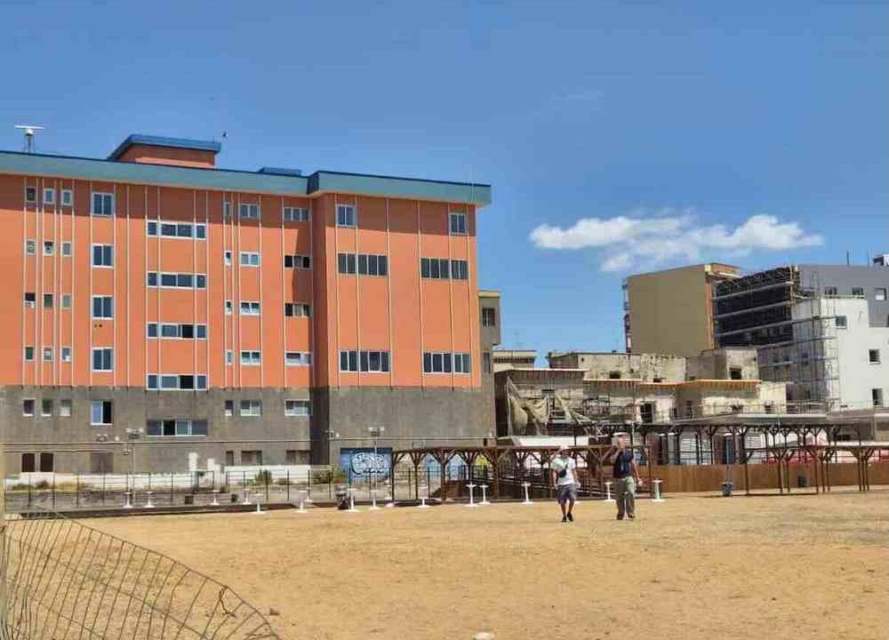 Bagnoli, chiusura delle spiagge per inquinamento: indagini in corso