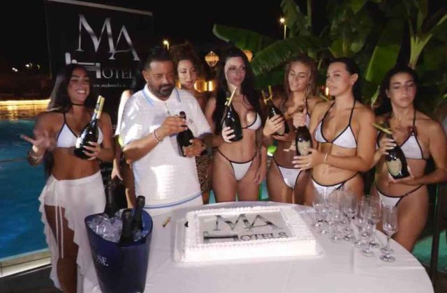 Pool Party esclusivo al Frontemare Experience: Costantino Vitagliano protagonista dell’estate firmata MA Hotels e Mimmo Maresca