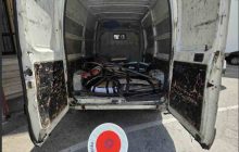 Qualiano, operazione dei carabinieri: furgone sequestrato con ricambi non dichiarati