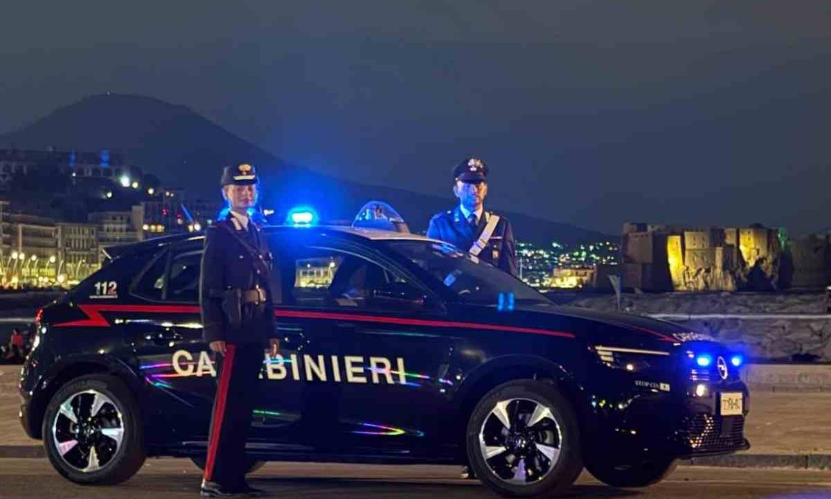 Napoli, i Carabinieri adottano la mobilità elettrica per combattere i crimini ambientali