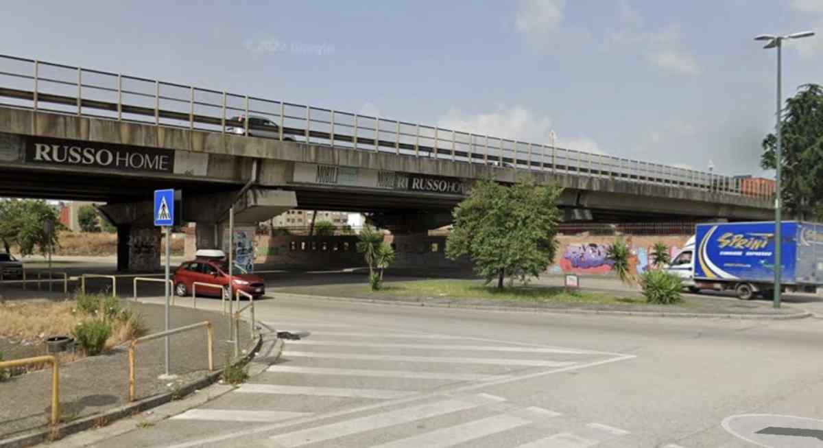 Volla, tragedia su strada: 81enne colto da malore perde il controllo e muore nello schianto