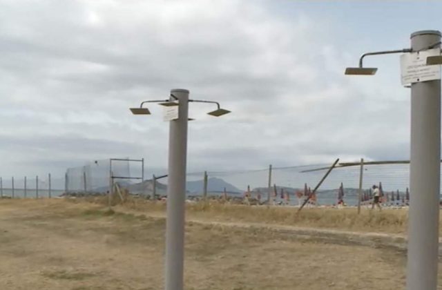 Bagnoli, spiagge off-limits per inquinamento: domani incontro cruciale per la stagione estiva