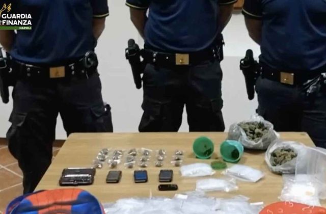 Droga ai Vip, otto indagati per traffico da Torre a Sorrento