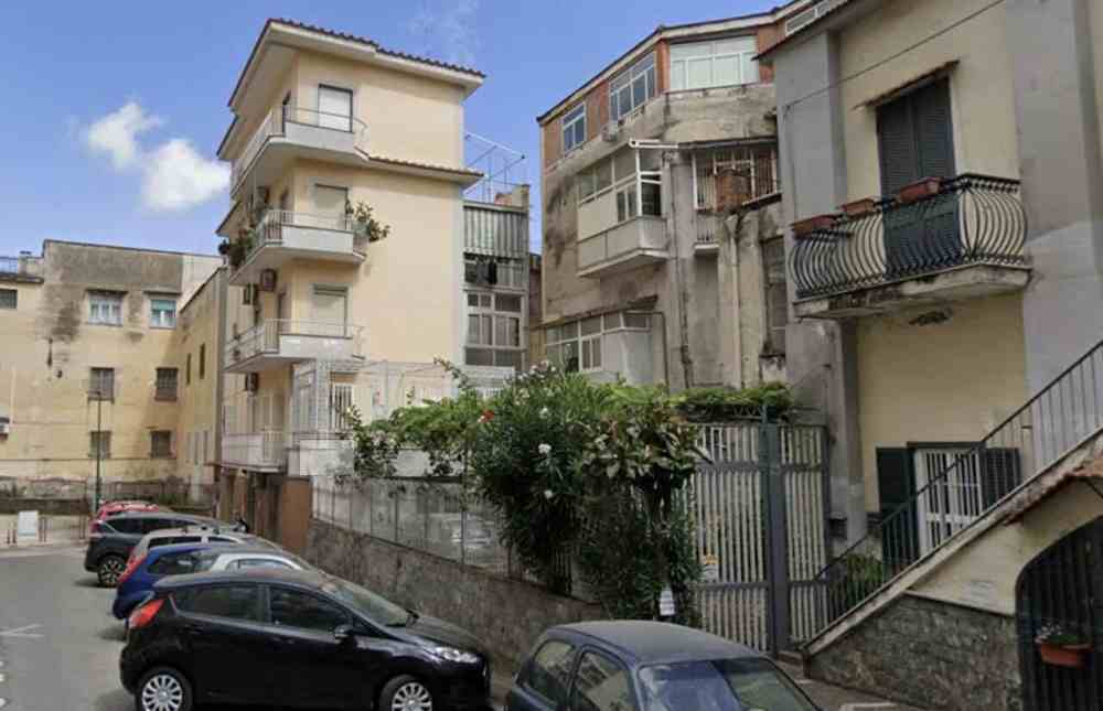 Napoli, tragedia in Arenella: un anziano rinvenuto carbonizzato nella sua abitazione