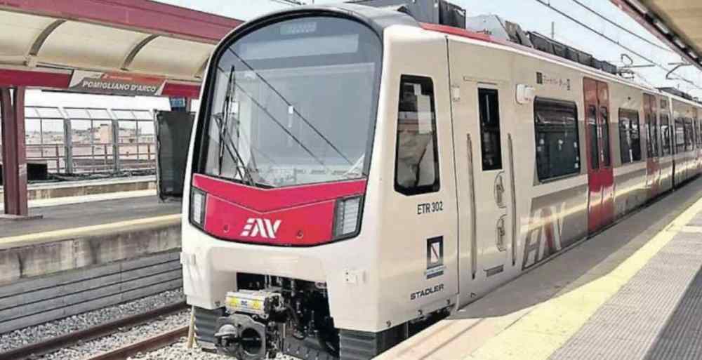 Circumvesuviana, in servizio il primo treno di nuova generazione