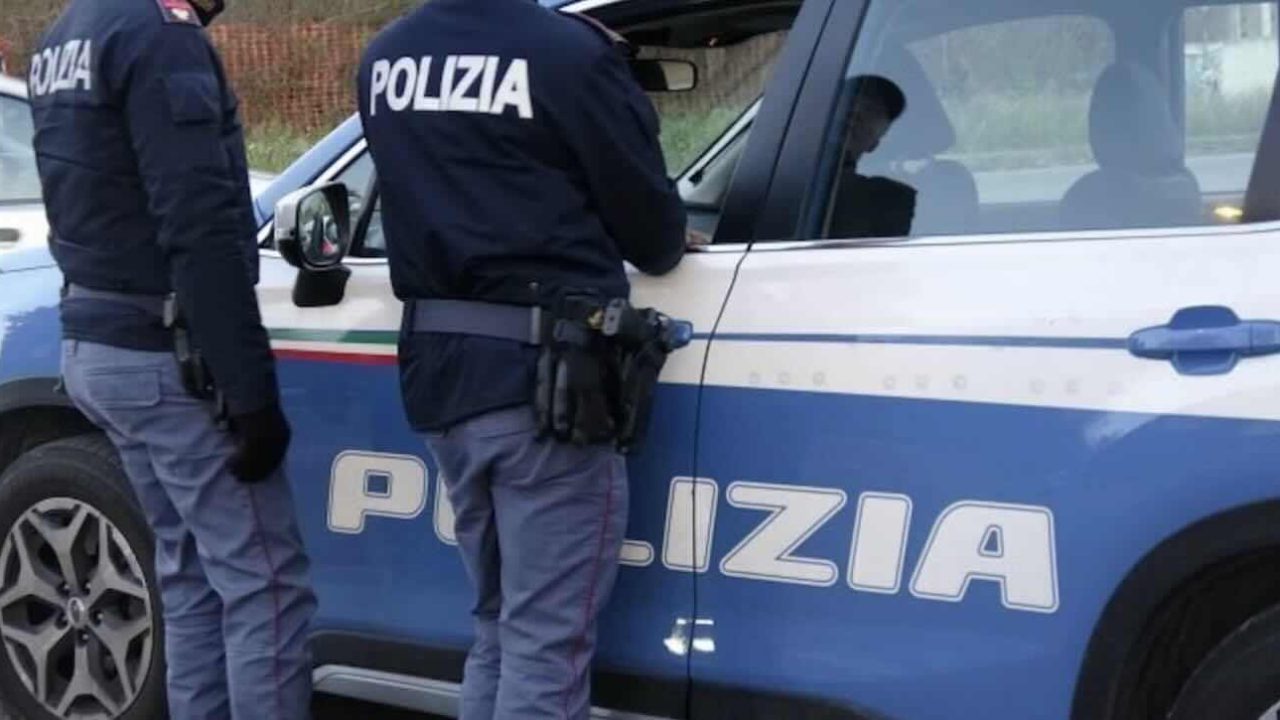 Napoli, arrestato un 29enne per furto di gioielli del valore di 20 mila euro