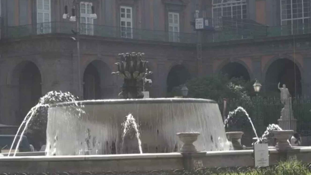 Domenica di caldo torrido a Napoli: 23 città sotto bollino rosso