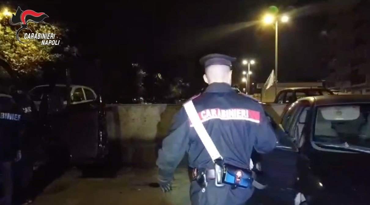 Soccorso un rapinatore violento a Napoli: arrestato a Soccavo