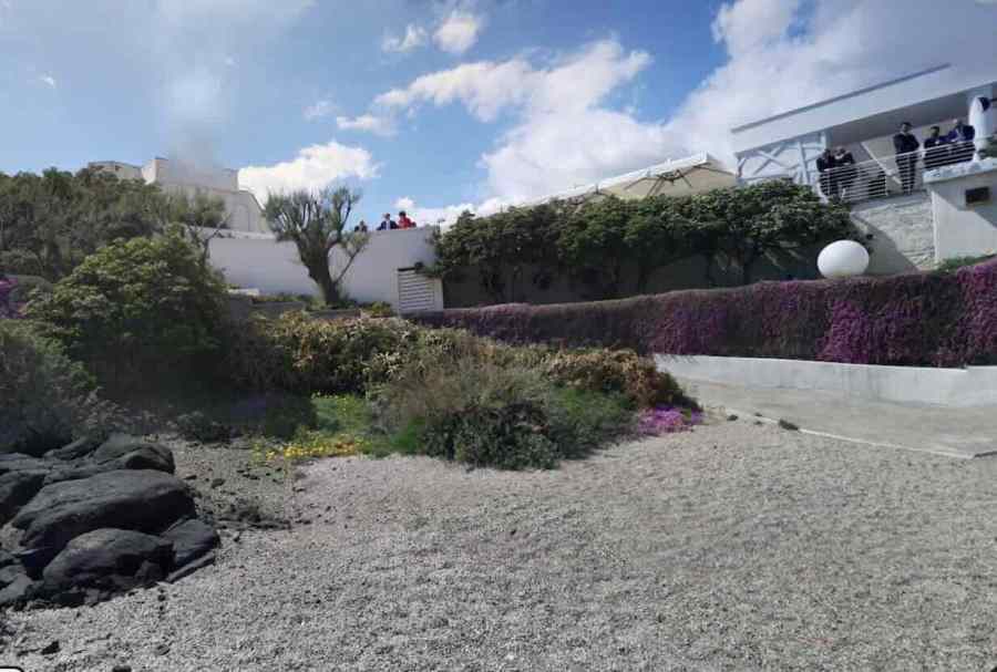 Torre del Greco, dramma in strada: uomo trovato ferito e in condizioni critiche