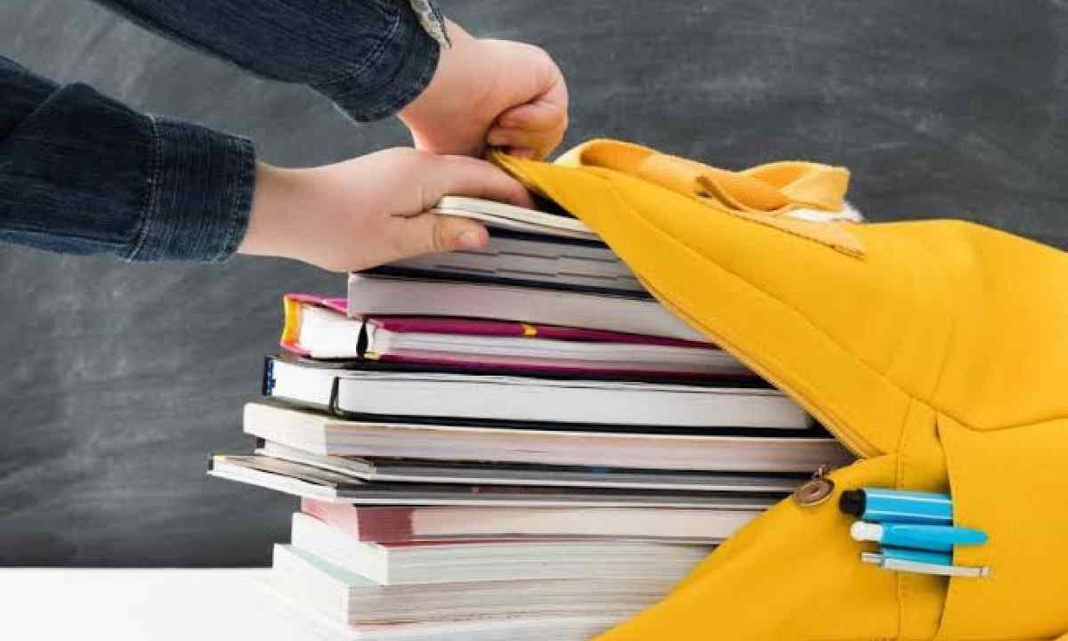 Napoli, bonus per libri di testo: avviate le richieste per i contributi