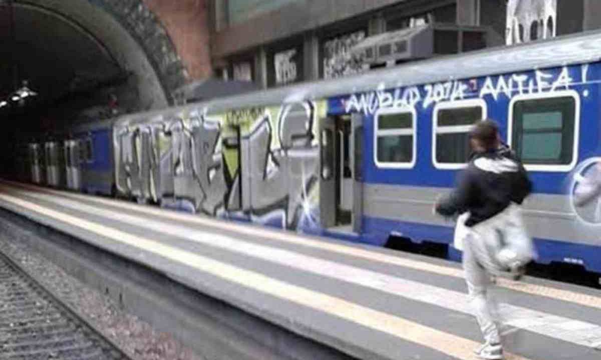 Bacoli, chiesta riapertura tempestiva della Cumana dopo il sisma