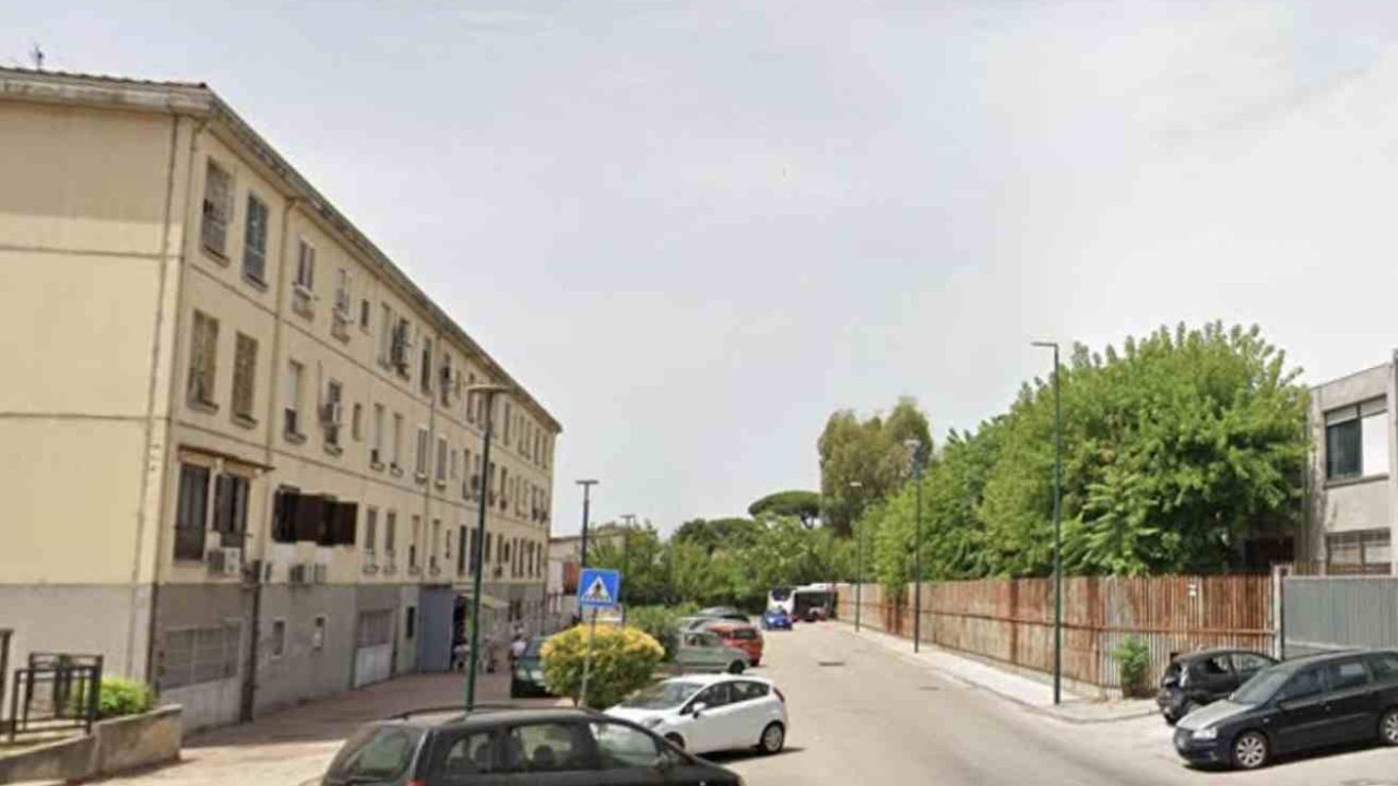 Napoli, rione Conocal: dodicenne accoltellato, indagini in corso.