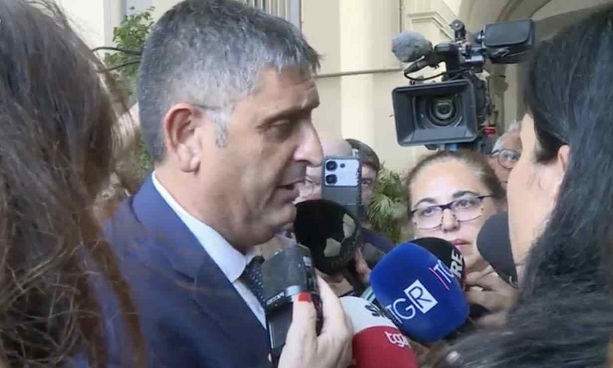 Pozzuoli, il sindaco sollecita il Governo dopo il terremoto ai Campi Flegrei