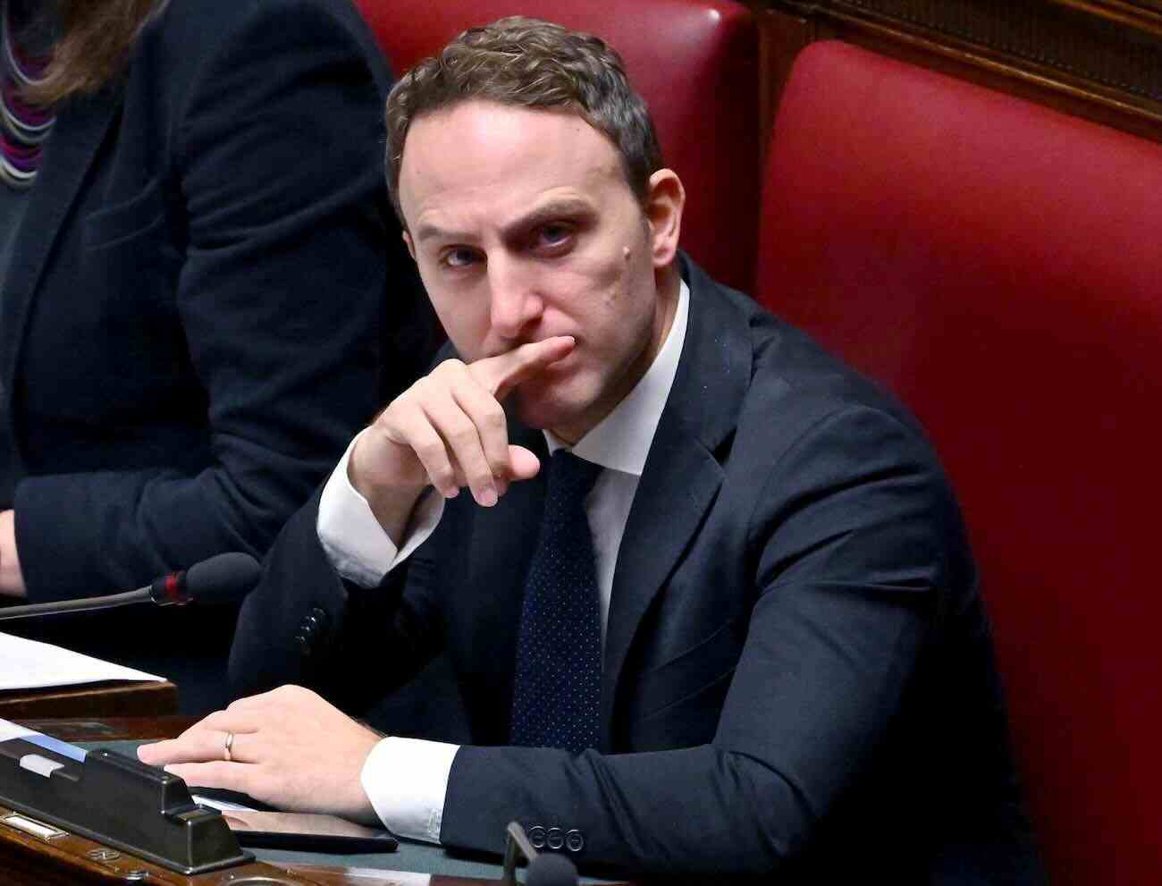 De Luca respinge le voci sulle ispezioni a Portici ed Ercolano: “Falsità offensiva”