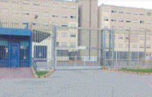 Secondigliano, 62enne arrestato dopo aver devastato un banco di frutta durante i controlli dell’Asl