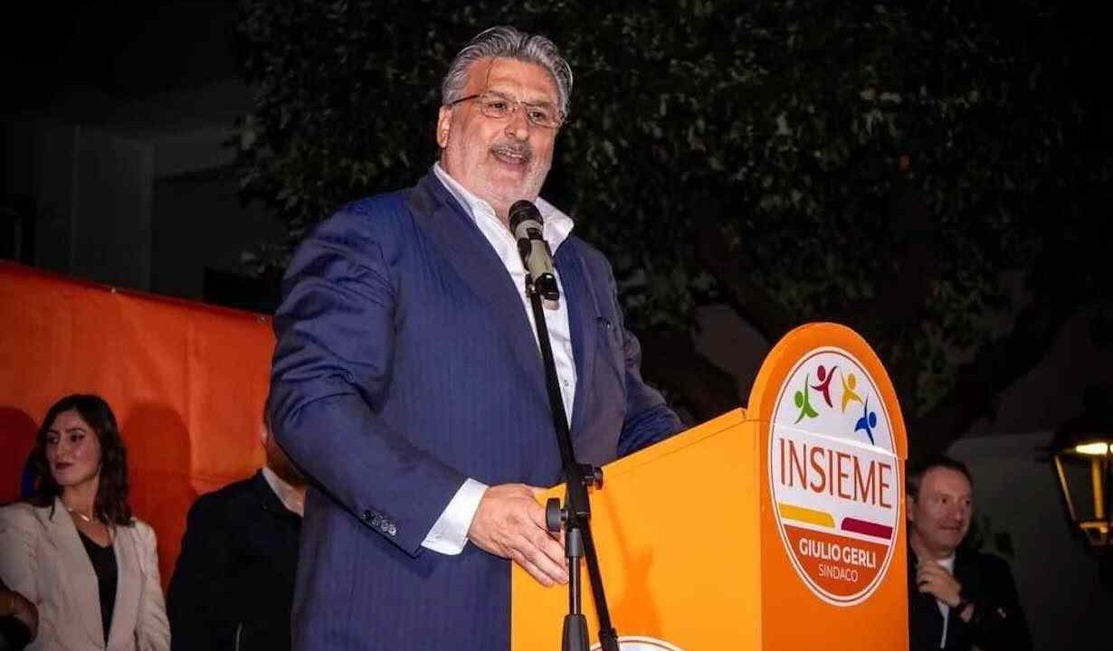 Striano, minacce al sindaco durante un sopralluogo: 67enne arrestato ai domiciliari