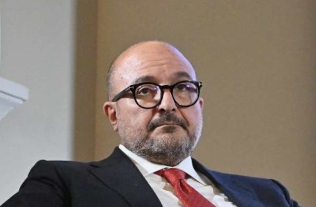 Campi Flegrei, centrodestra campano chiede dichiarazione di stato di emergenza