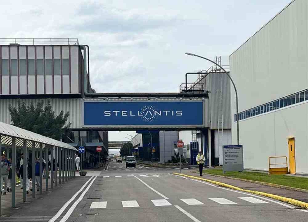Pomigliano, Stellantis estende i contratti di solidarietà per i dipendenti di un anno