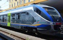 Treni fermi sulla Napoli-Roma: protesta interrompe servizio a Latina