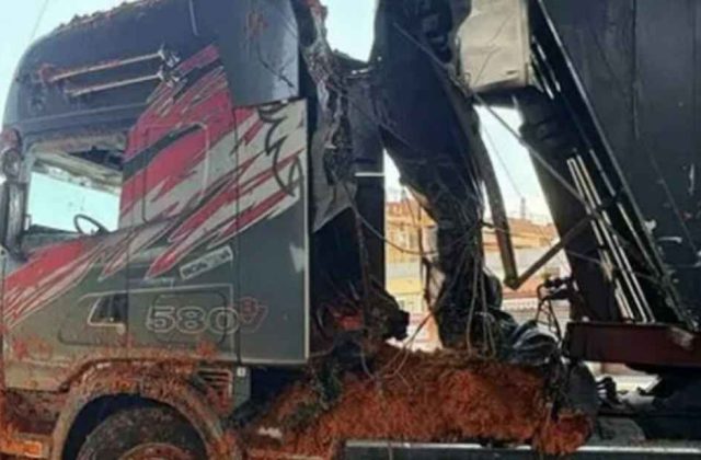 Pomigliano, guida contromano: camion in fermo fiscale invade rampa autostradale