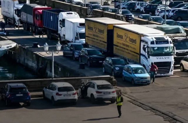 Pozzuoli chiude il cerchio: entro domani l’accordo sul transito dei camion nei Campi Flegrei