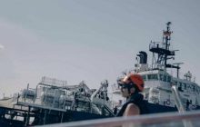 Sbarco di Sea Watch 5 a Napoli: in 48 ore il conteggio dei migranti a bordo