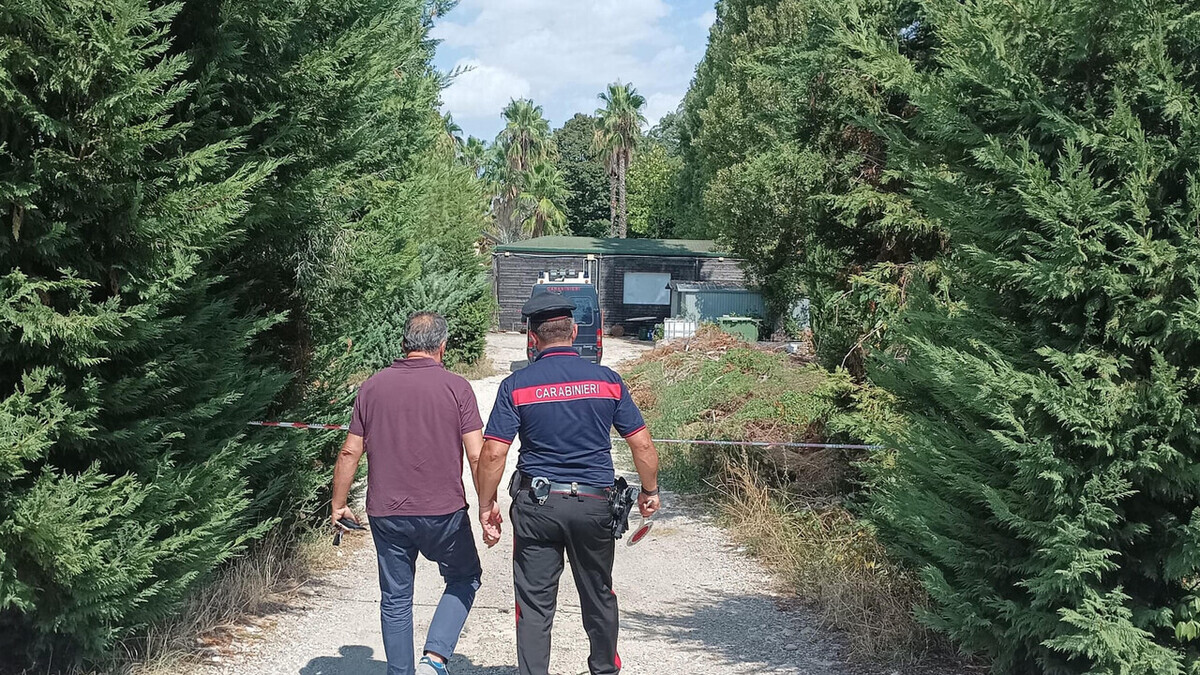 Due fratelli trovati senza vita nel ristorante di famiglia a Napoli, tragedia nel cuore della città